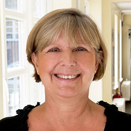 Dr Sue Schutz